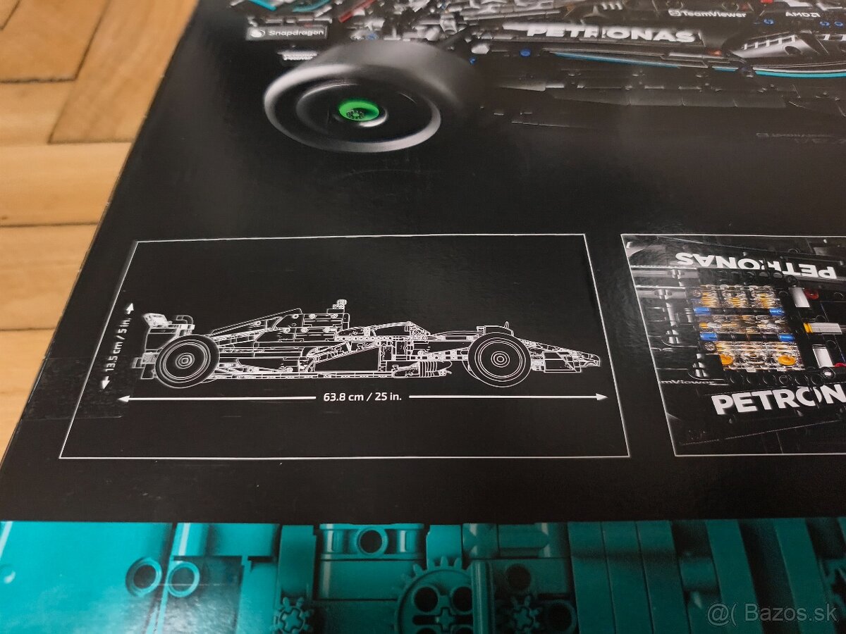 Nové LEGO® 42171 Mercedes-AMG F1 W14 E Performance - 5