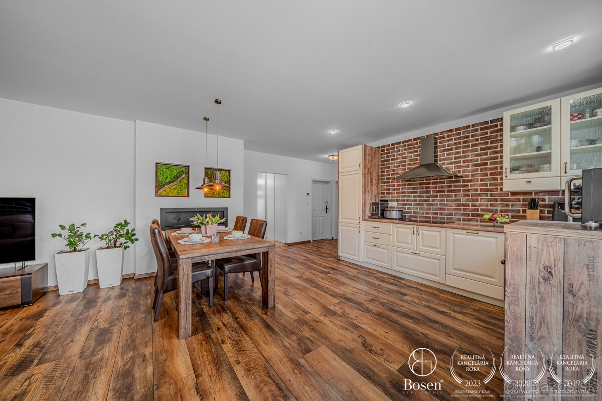 BOSEN | 4 izbový bungalov s bazénom a garážou v Malinove - 5