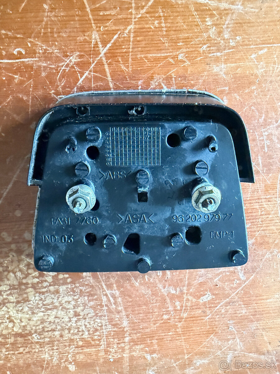 Predám originálne znaky/emblémy PEUGEOT 106/206/405 - 5