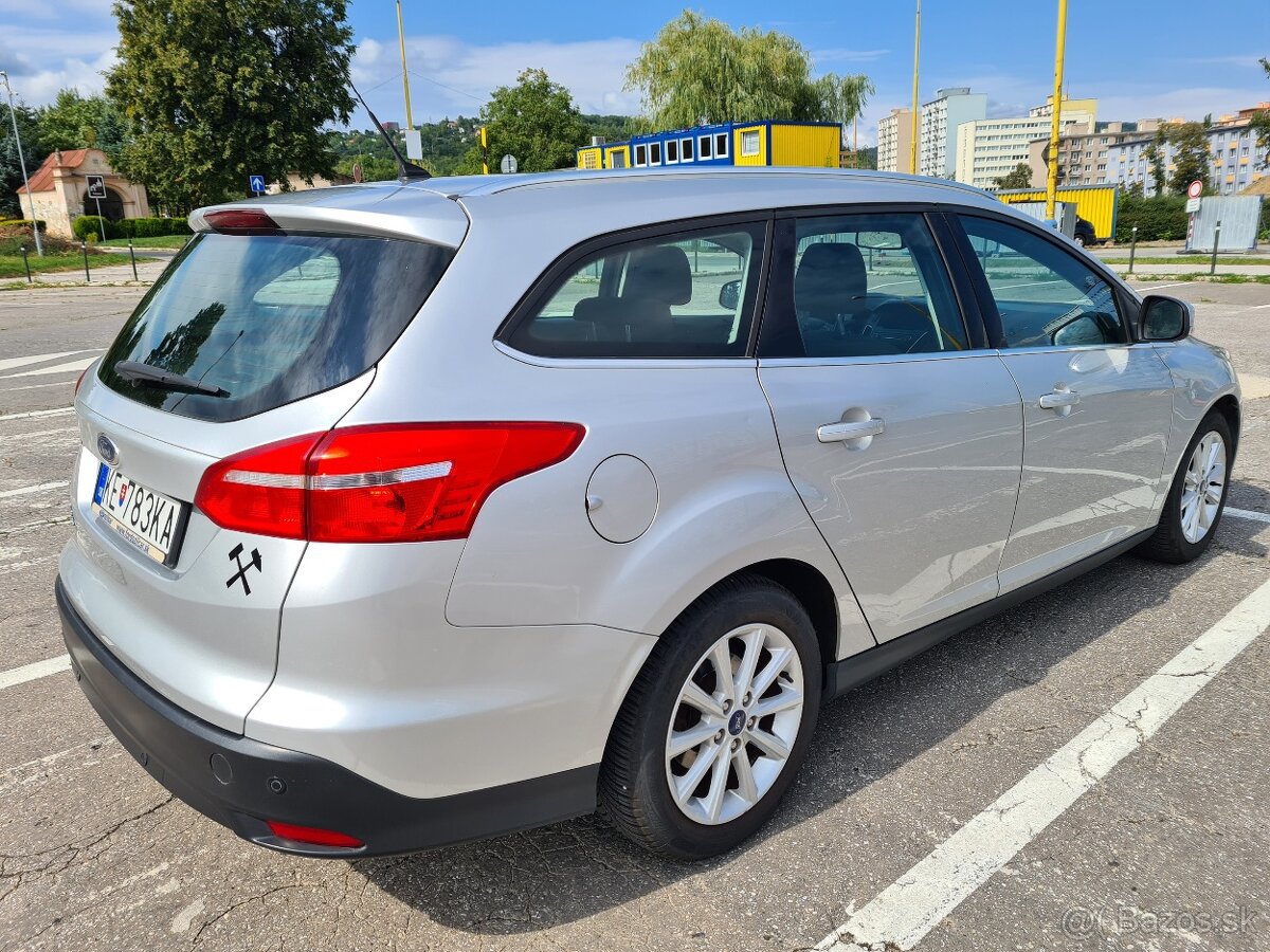 Predám Ford Focus Combi 1.5 TDCi 88Kw 120k M6 r.v. 1/2016 vo - 5