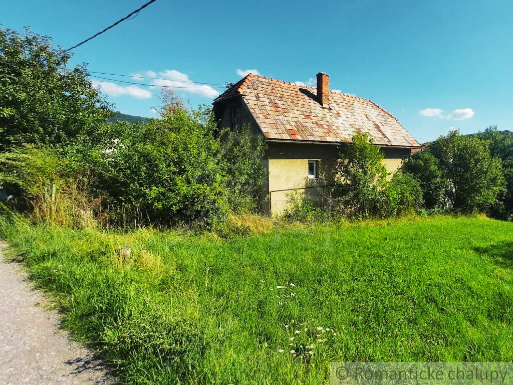 Rodinný dom s veľkou dielňou a priestranným pozemkom v krá - 5