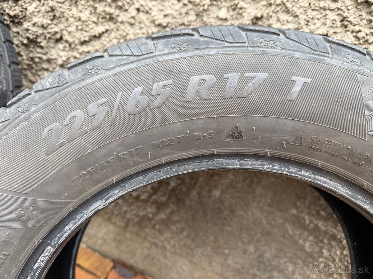 Zimne Pneu 225/65 r17 - 5