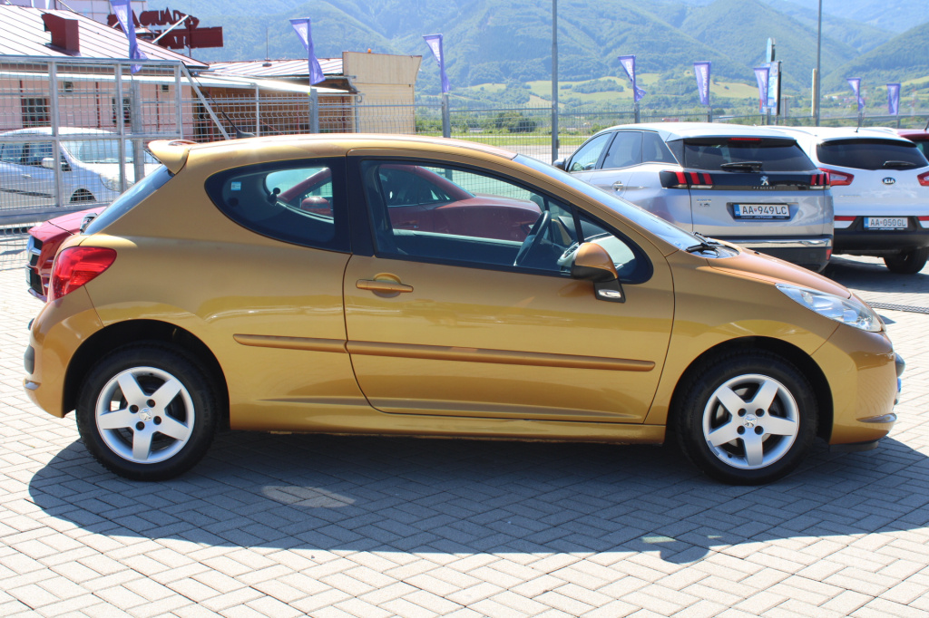 Peugeot 207 1,4 i 16V 65 kW - 5