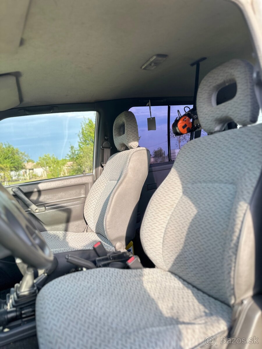 Mitsubishi Pajero Young II 2.5tdi 4x4