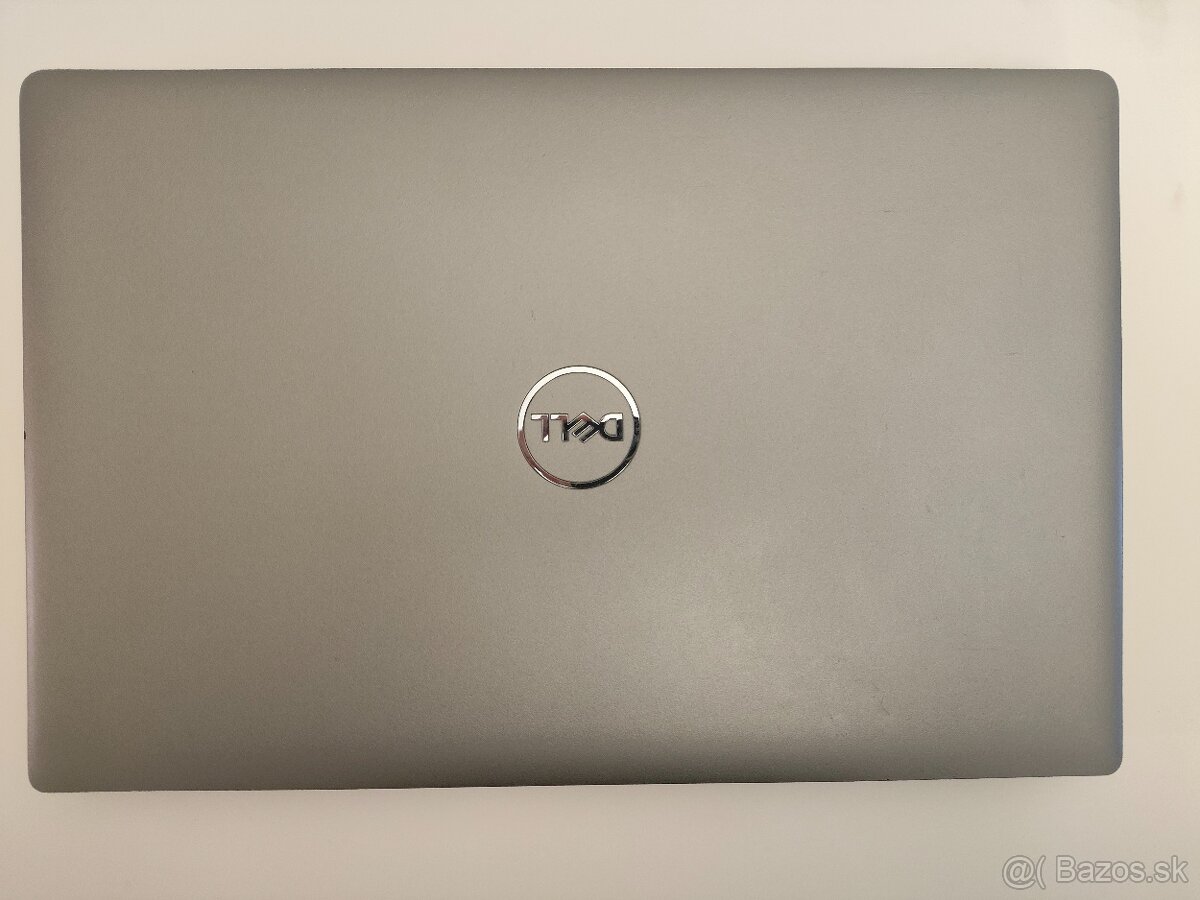 Dell Latitude 5520 i5-1135G7 8 GB RAM 256 GB SSD - 5