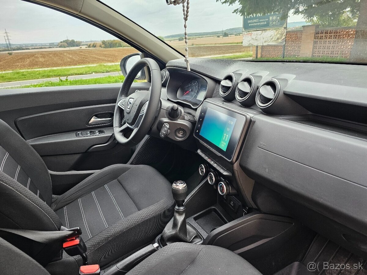 Predám výhodne zachovalú Dacia Duster 1,0 -67kW benzín - 5