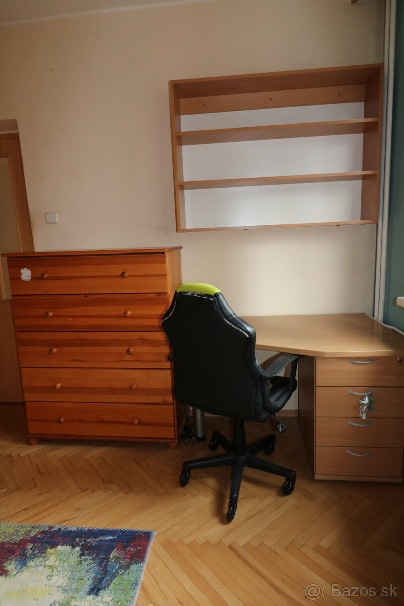 Prenájom 2 - izbového bytu Hliny 3 - 5