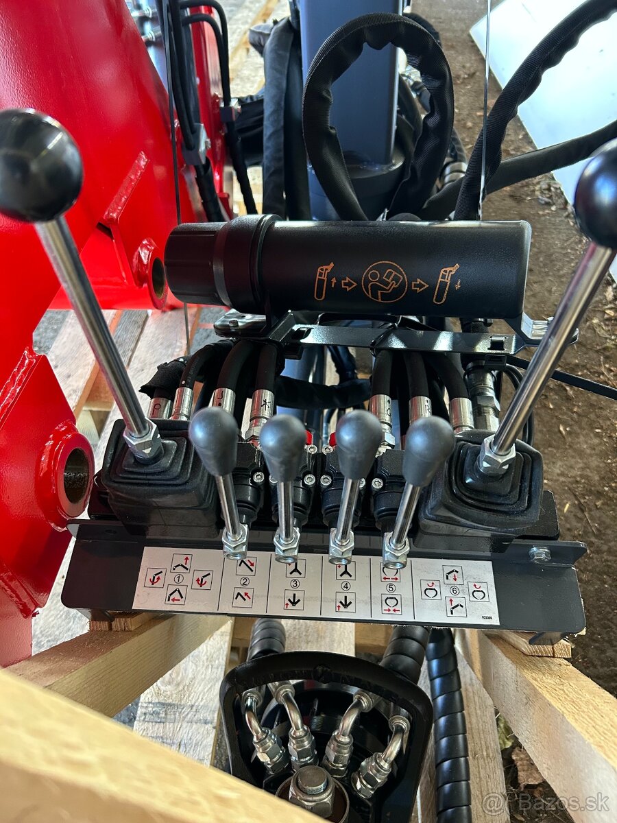 Hydraulická ruka C63D - 5