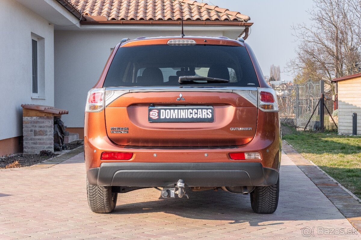 Mitsubishi Outlander 2.0 MIVEC 4x4 automat - 5