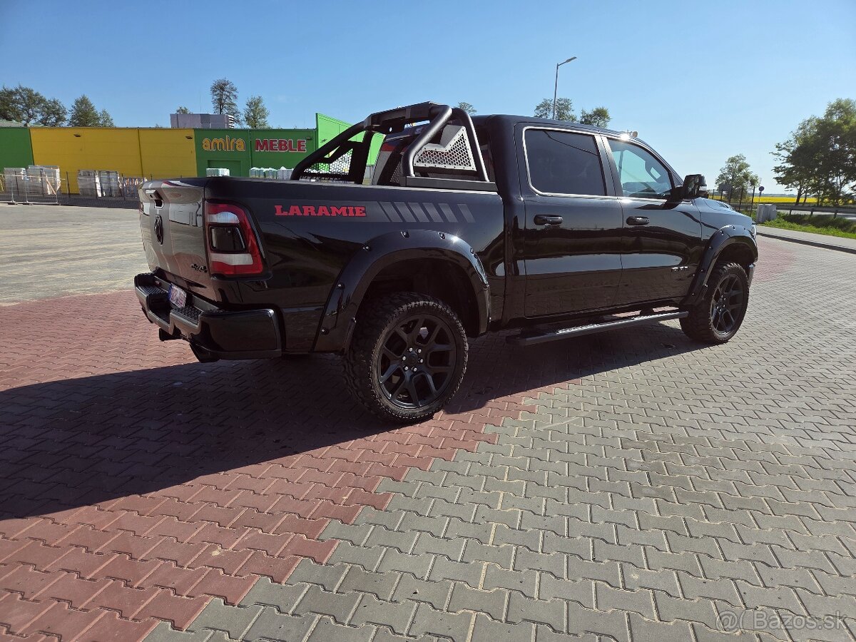 DODGE RAM 5.7 4X4 LIFT 2 CALE OFF-ROAD ROLL BAR