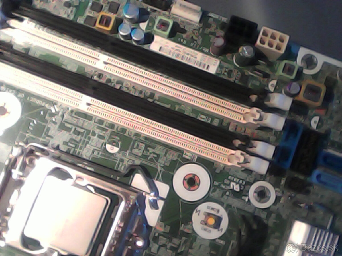 1150+i5 1220 v3.Ma napajanie 4+6pin len 12v - 5