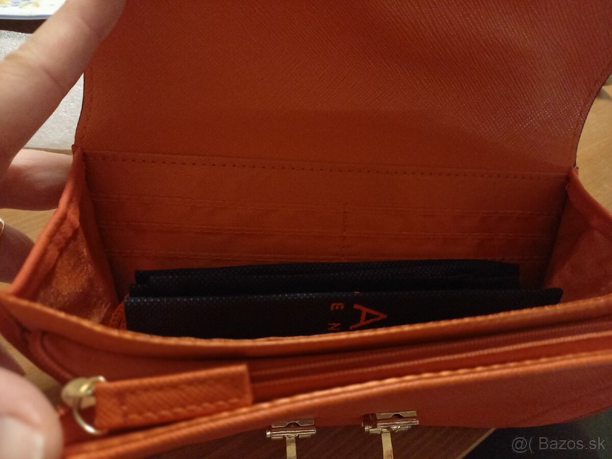 Nova oranzova penazenka - 5