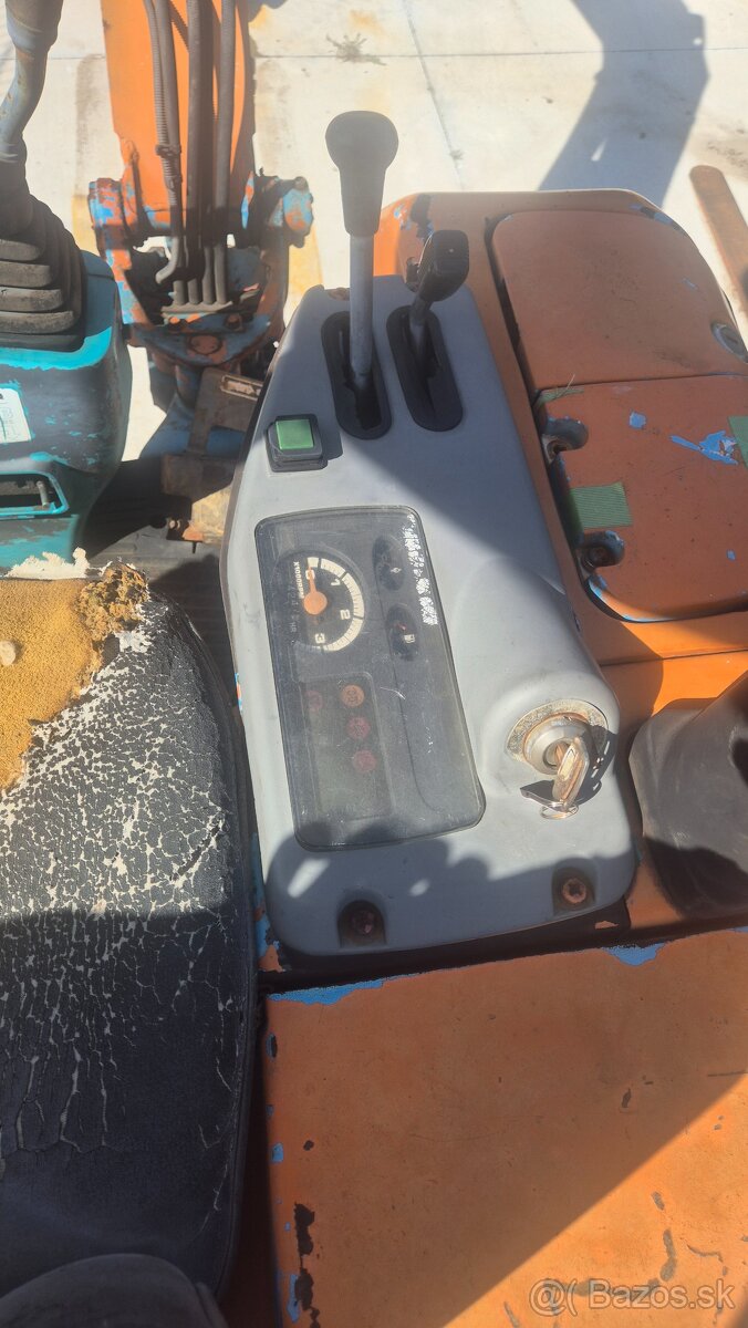 Na predaj Hitachi EX20U kompaktný minibager - 5