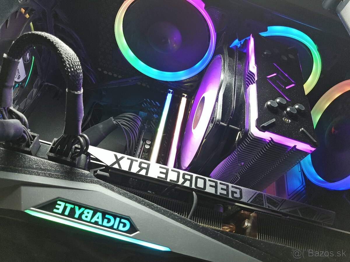 Herný výkonný počítač s RTX grafikou - 5