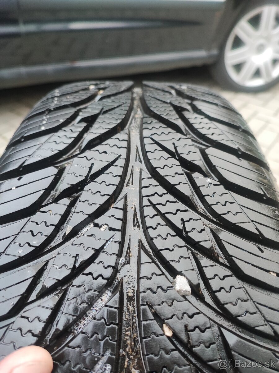 Predám zimné obutie na vw 205/55R16 rozteč 5x112R16 - 5