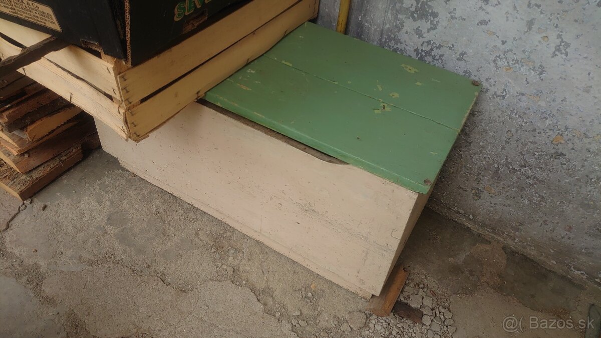 Starý kredenc , skriňa , + 2ks skriniek - 5