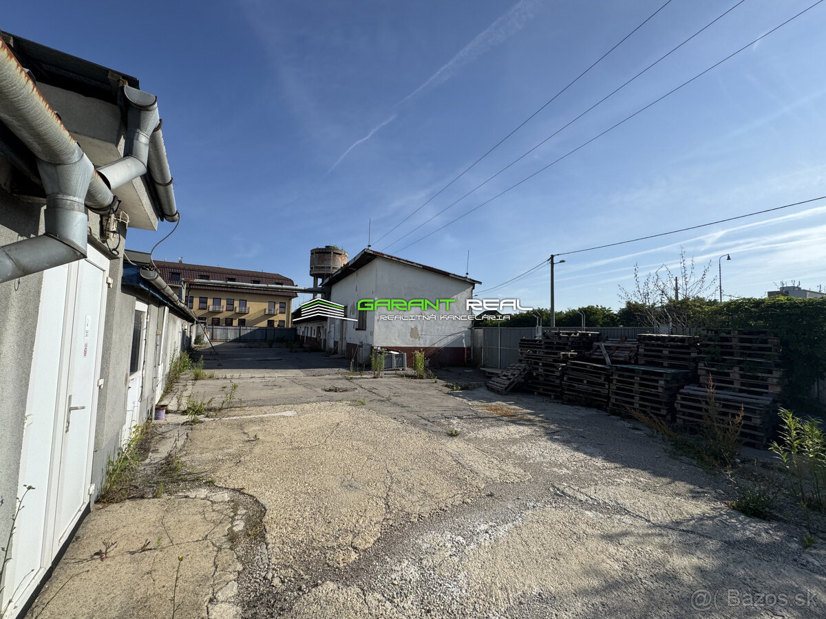 Predaj výrobný areál 1581 m2, poz. 3578 m2, Radlinského ul. - 5