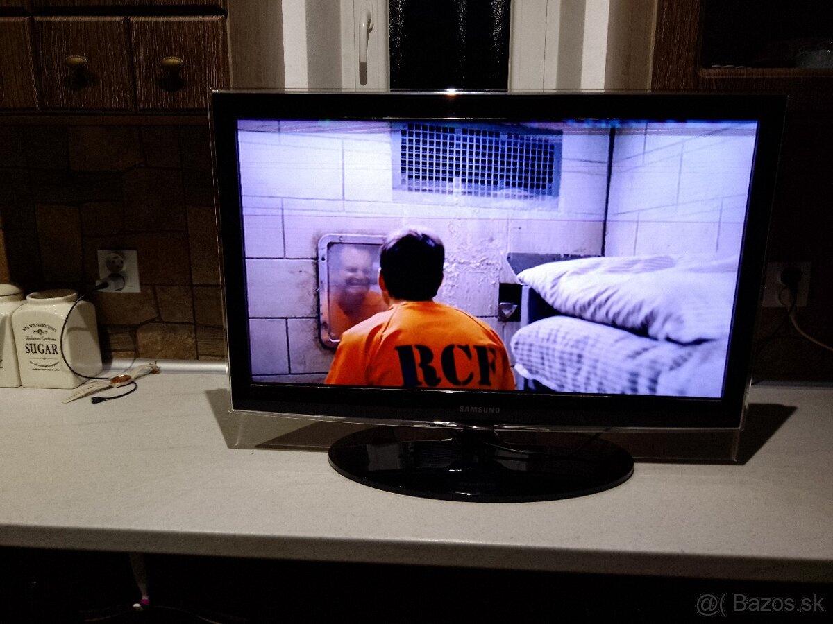 Samsung UE32C4000PW - 5