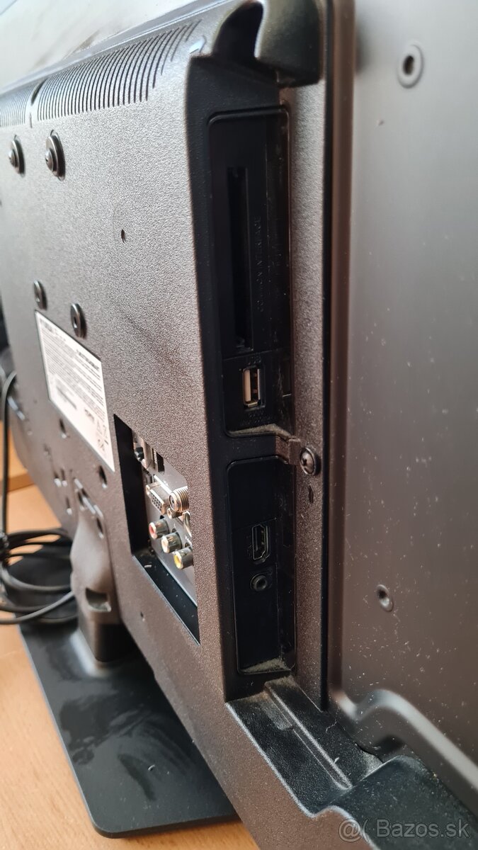 Predám LED Hyundai FLM 32TS654 SMART - FullHD - 5