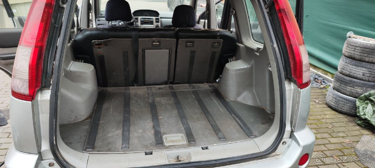 NISSAN X-TRAIL T30 2.2 dCi 100kW 4x4 - 5