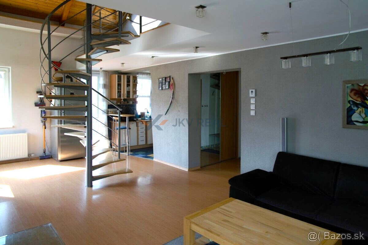 Nadštandardne veľký 4 izbový mezonet - 5