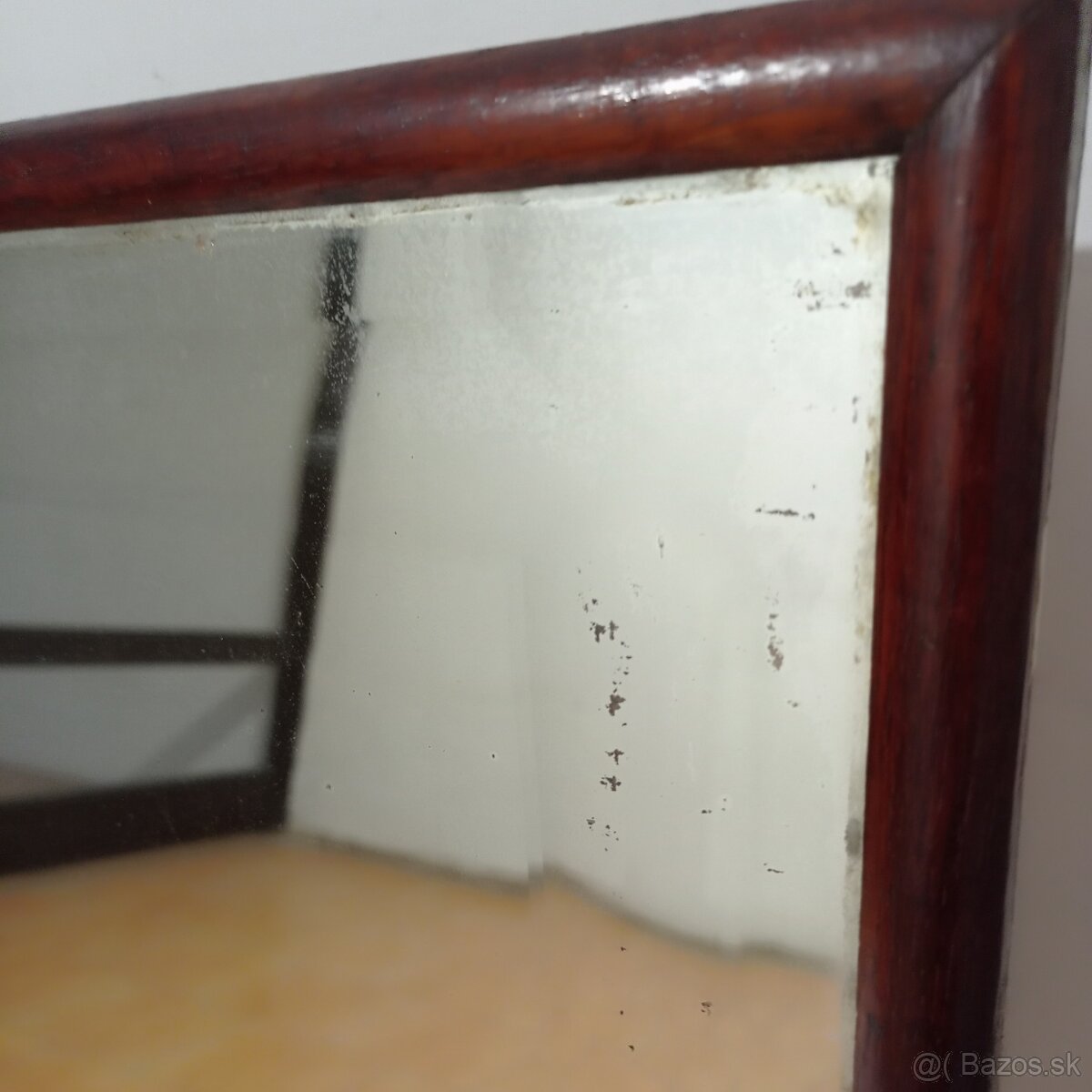 Starožiné fazetované zrkadlo v ráme 910 x 545 mm - 5