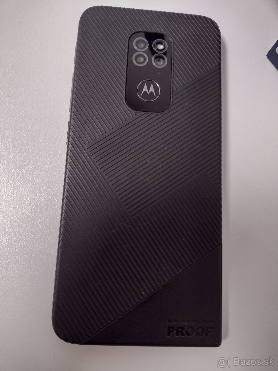Motorola Defy - 5