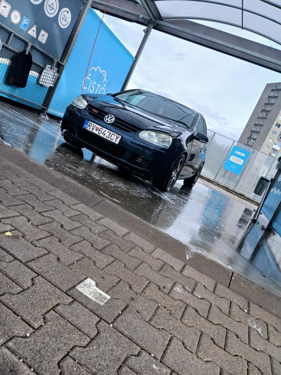 predám auto wolcvagen golf 5 - 5