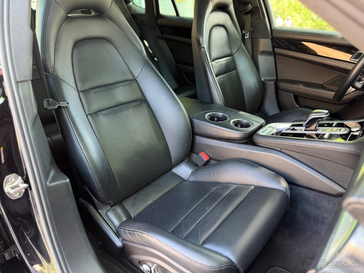 Porsche Panamera 4 E-Hybrid SK auto 2. majitel - 5