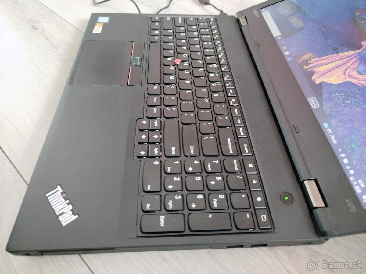 notebook Lenovo 15.6" Core i5-6200, 16GB, 512GB SSD - 5