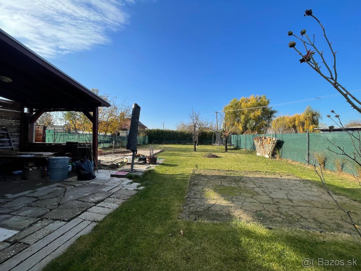 MH280- Na predaj krásna záhrada s chatkou v Komárne - 5