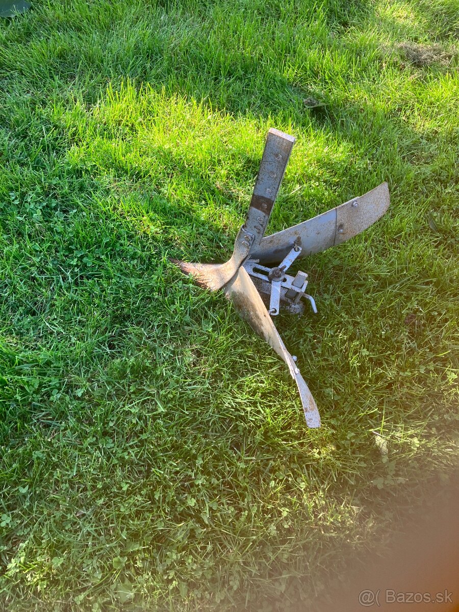 Predám rotavator Hecht 785 - 5