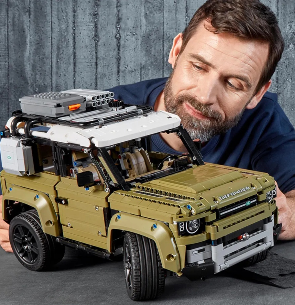 Predam LEGO Technic 42110 Land Rover Defender - 5