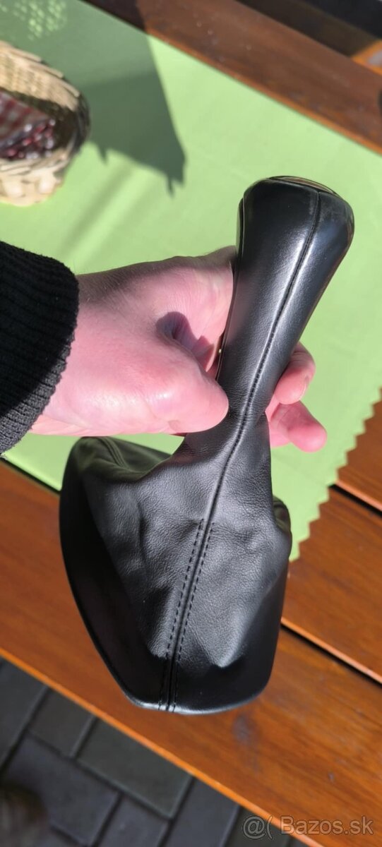 BMW E92 M3 radiaca páka - 5