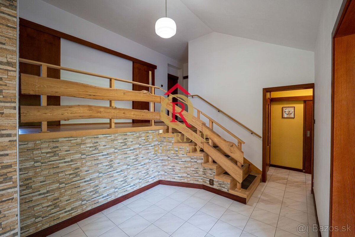 NOVINKA V PONUKE Rodinný dom s dvomi samostatnými bytovými - 5