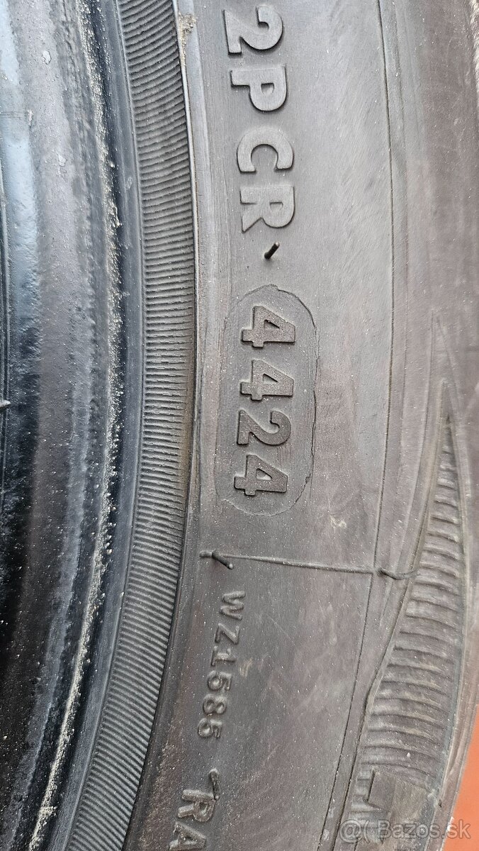225/50 R17 letne - 5