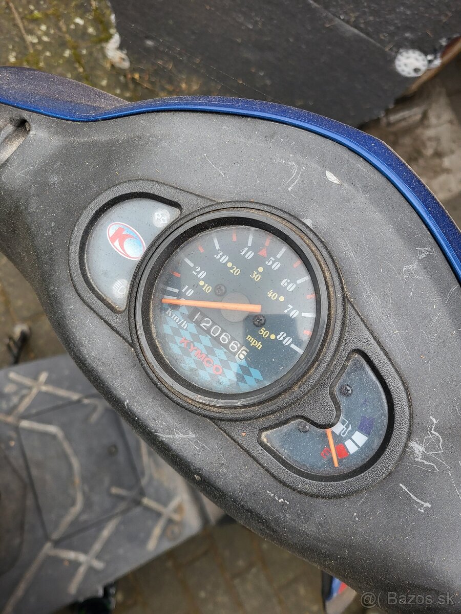 Skúter KYMCO Agility 50 - 5