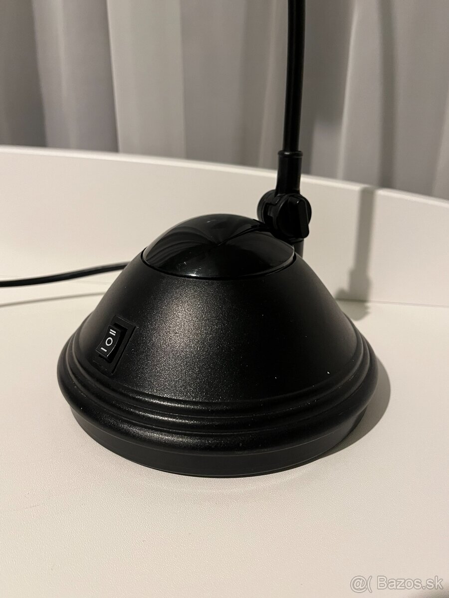 Čierna lampa na stôl - 5