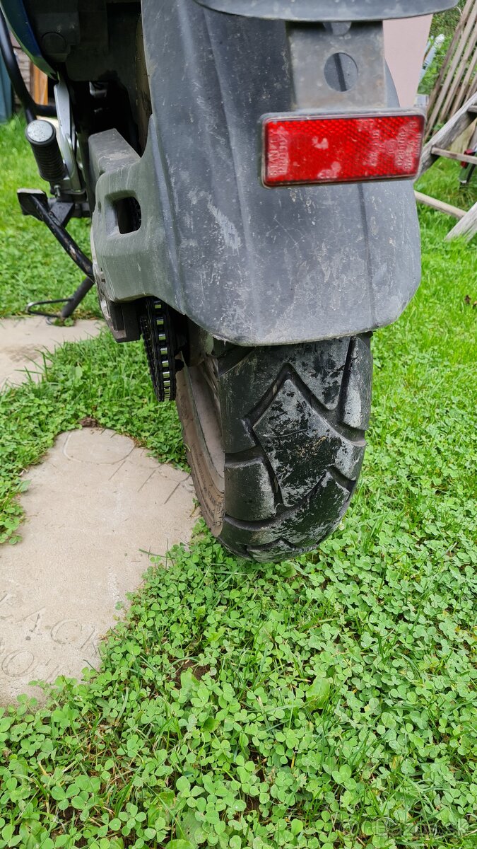 Suzuki xf650 freewind