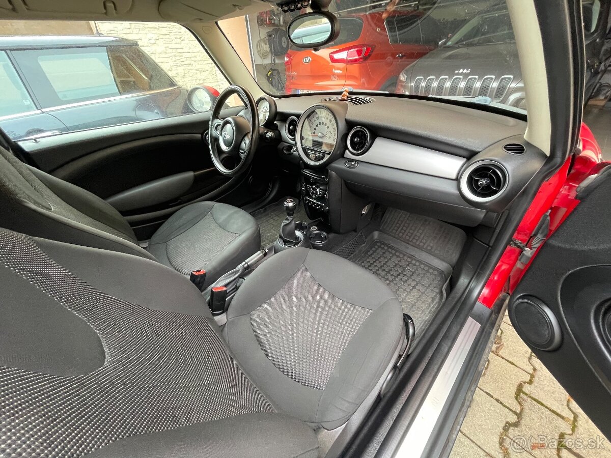 Mini Cooper one R56 znížená cena 14.12. - 5