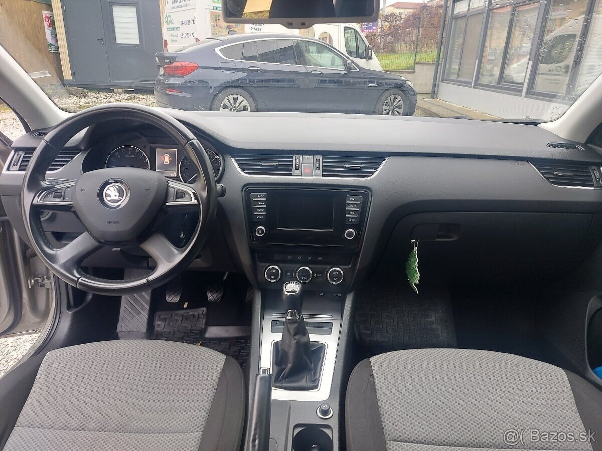 Škoda Octavia III 1.6 TDI 81KW - 5