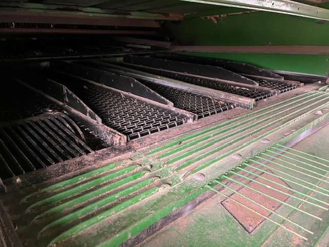 Kombajn John Deere T670i - 5