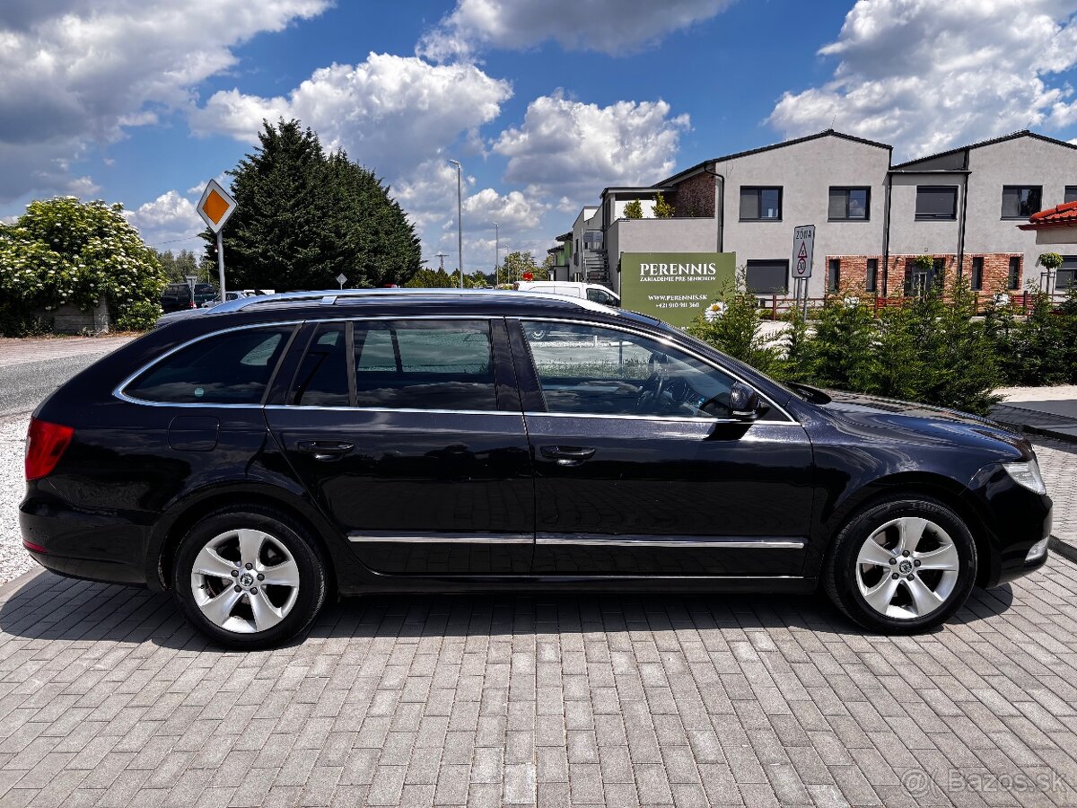 Škoda Superb Combi 1.6TDI 77kw Greenline - 5