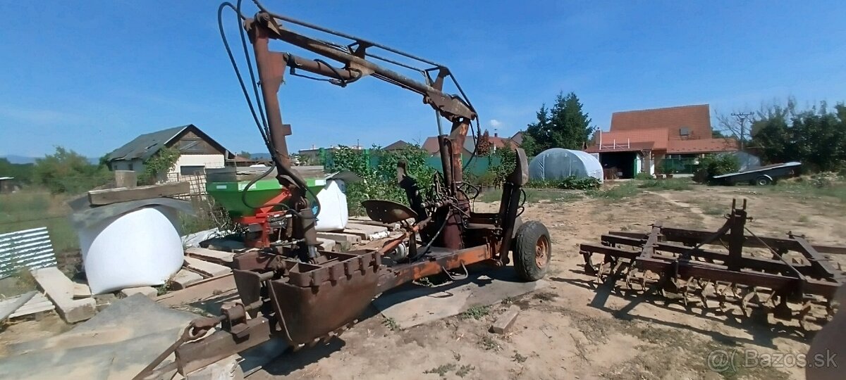 Predám nakladač UNHZ 500 - 5