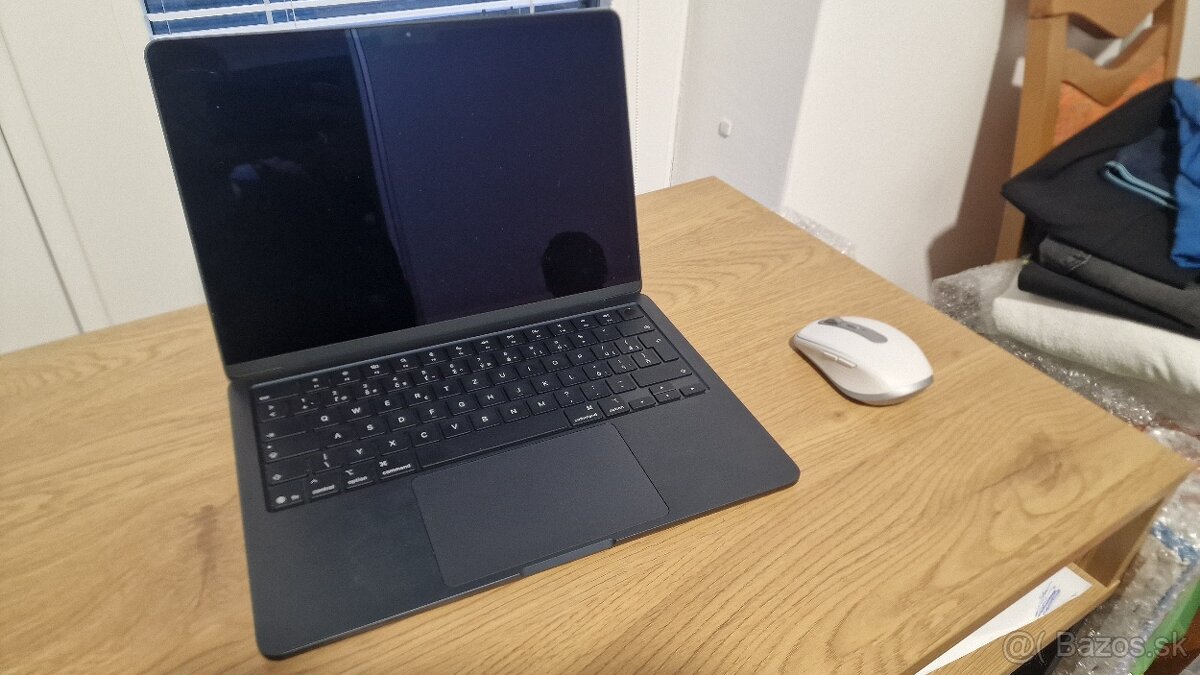 Macbook Air 13" M4 10C/8C 24GB RAM 1TB SSD - 5