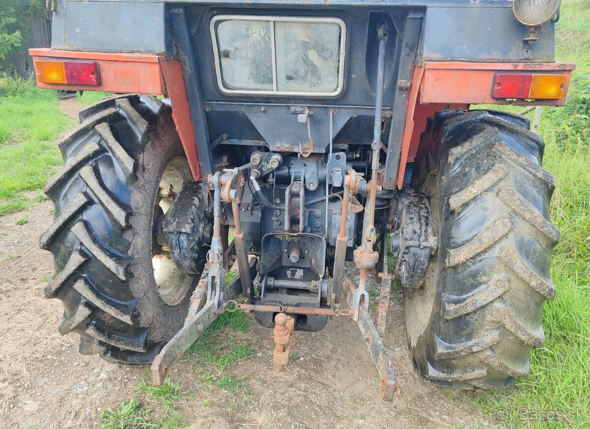 traktor Zetor 3340 s nakladačem quicke, 320 000kč + DPH - 5