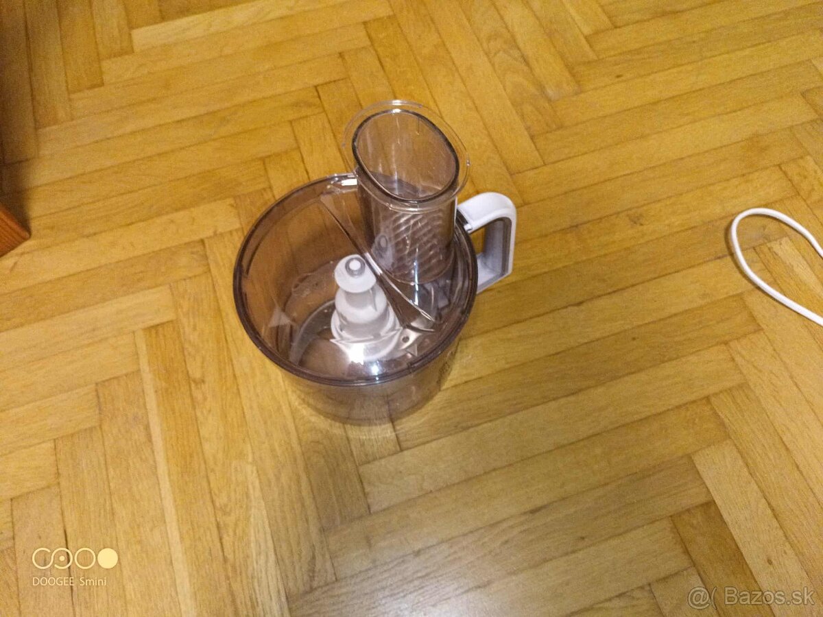 Kuchynsky robot Bosch MCM4200 - 5