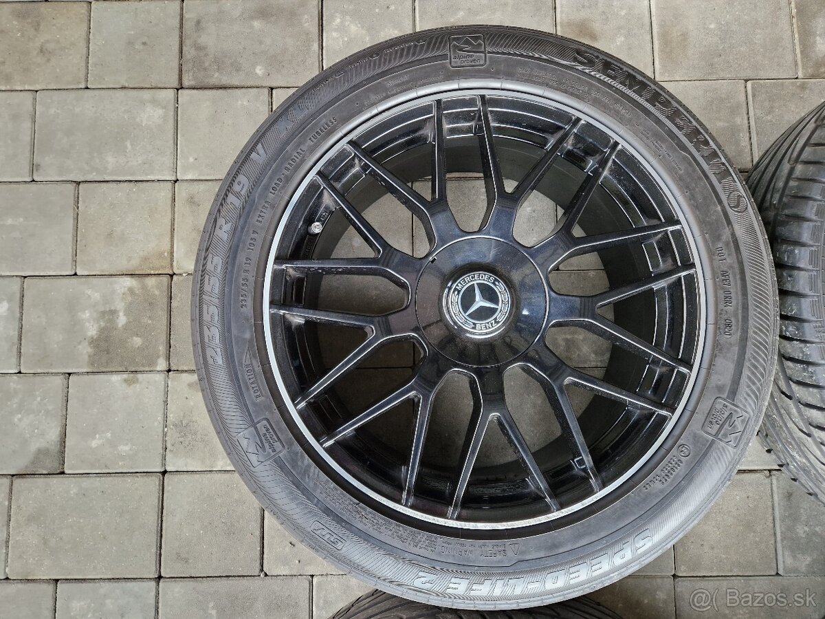 Black Line 5x112 R19-5x120 R19 - 5