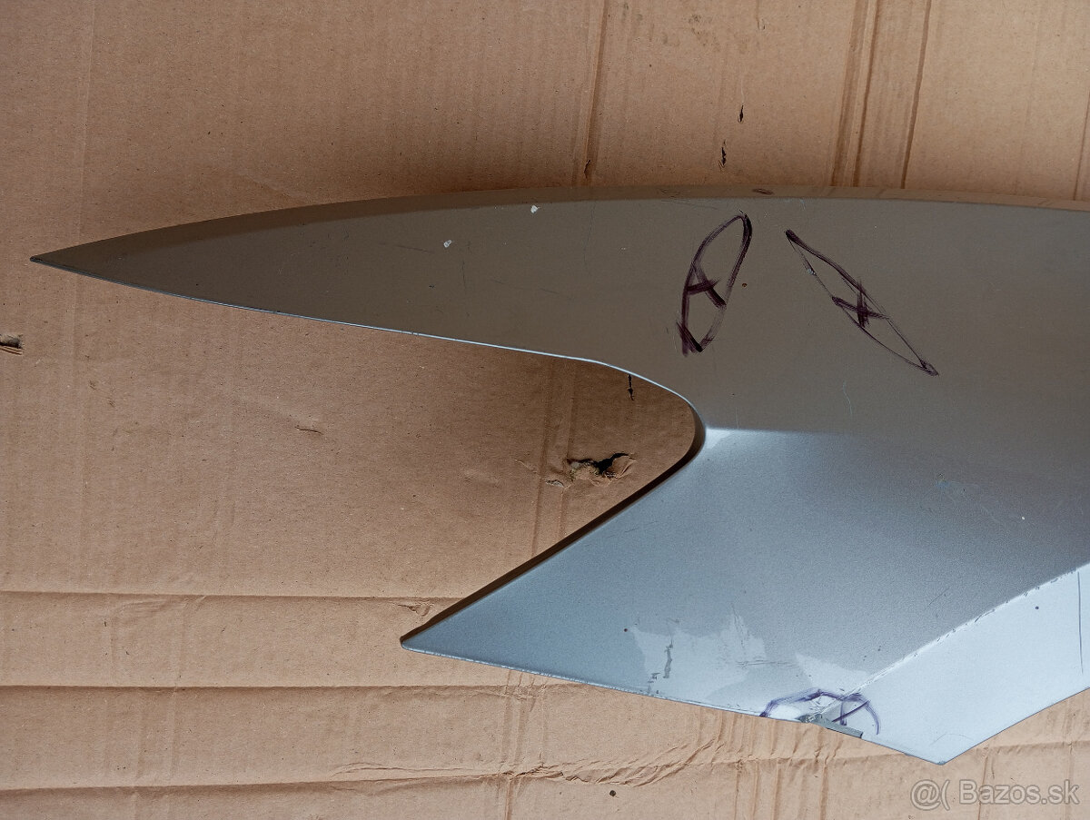 Predám blatník na volkswagen Passat B8 . - 5