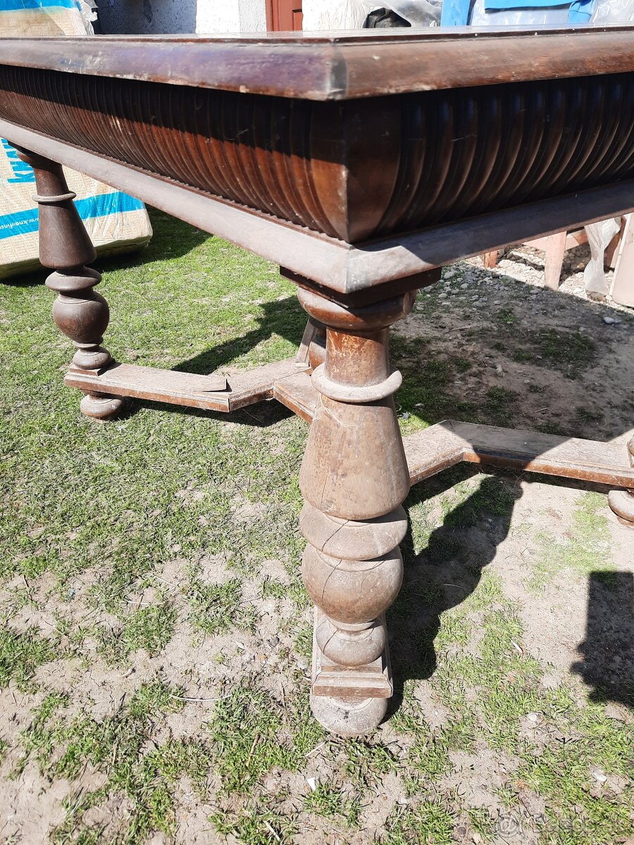 Predám pôvodný starožitný stôl - 5